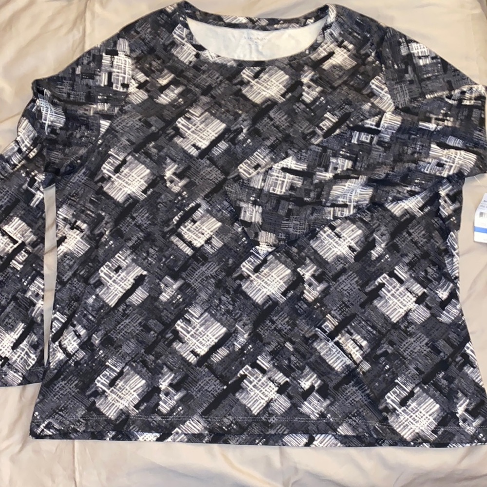 Studio Works Long-sleeve Plaid Patterned Top - Size XL (gray, black & white) NWT